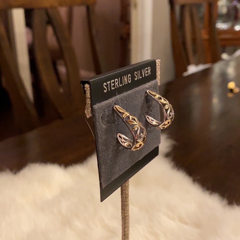Sterling Silver Brighton inspired earrings - Picture 3 of 4